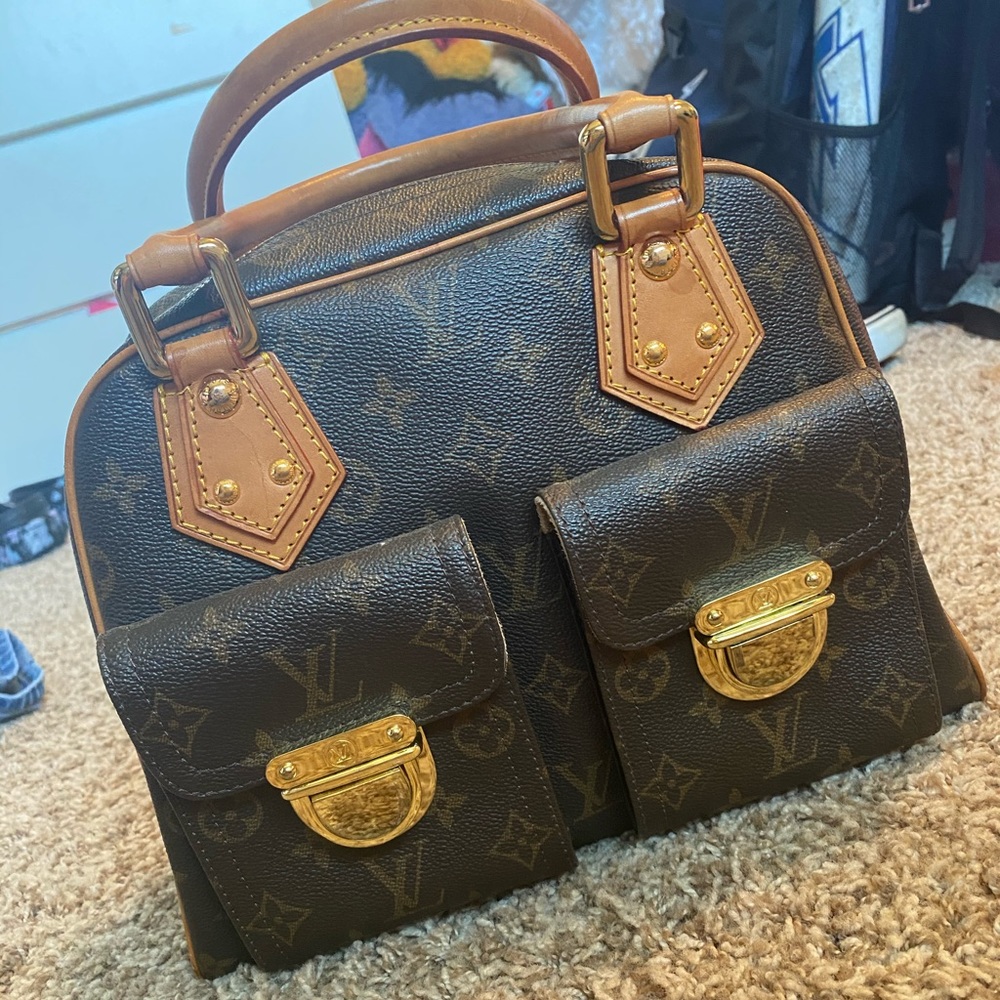 Louis Vuitton Purse